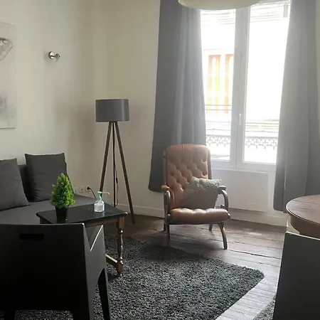 Apartment C- La Dans Le Centre Poitiers